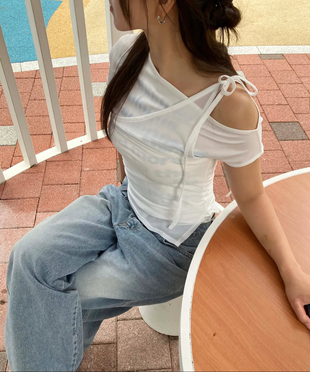 Layered off-shoulder short sleeve - white