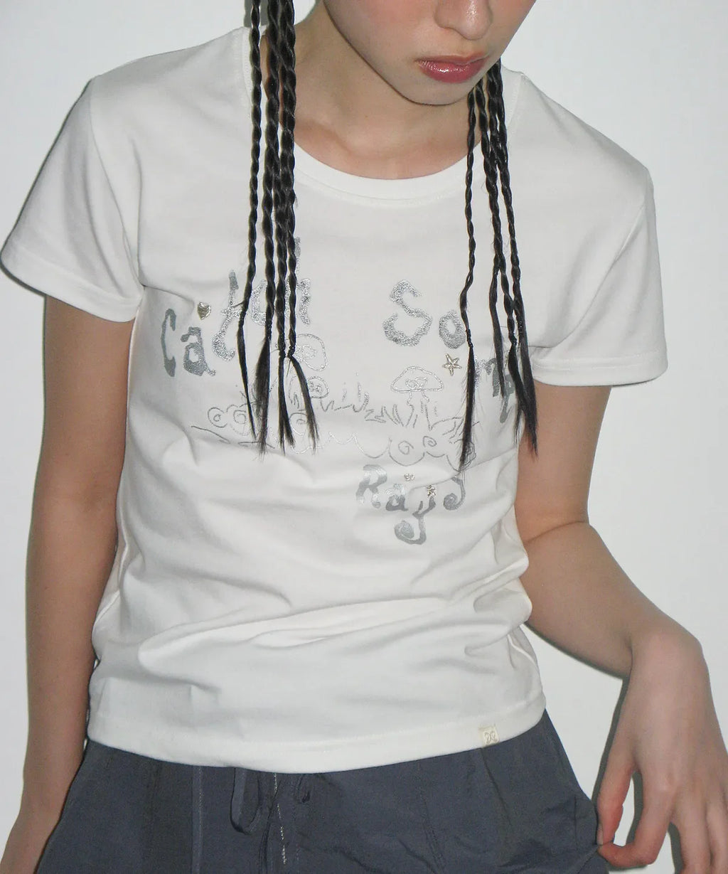 Catch Embroidery T-Shirt / White